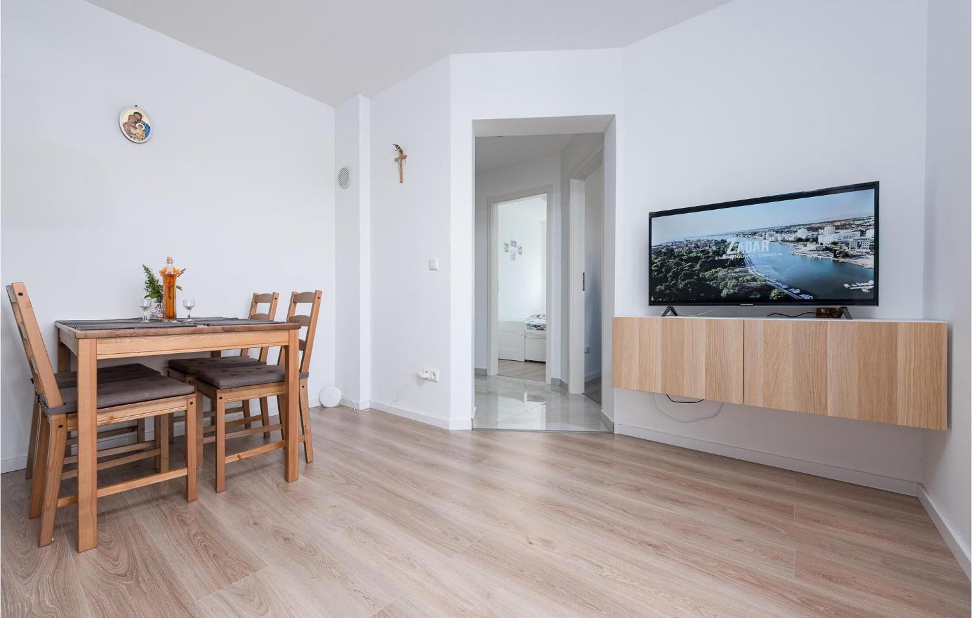 Awesome In With Wifi Apartment